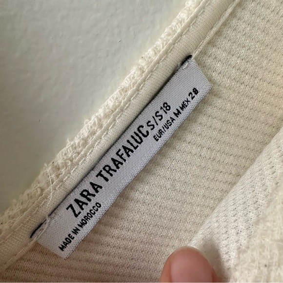 NWOT Zara Trafaluc Cream White Knit Midi Dress with accent buttons - Picture 5 of 6